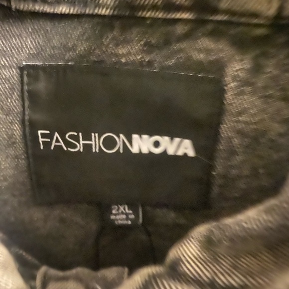 Crop Jacket - Picture 2 of 5